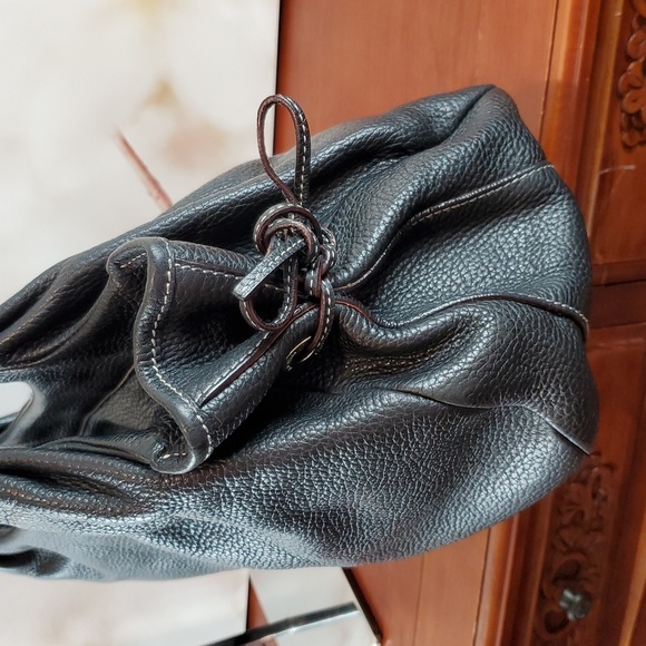 Kate Spade Satchel - Picture 6 of 12